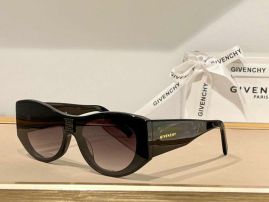 Picture of Givenchy Sunglasses _SKUfw44650203fw